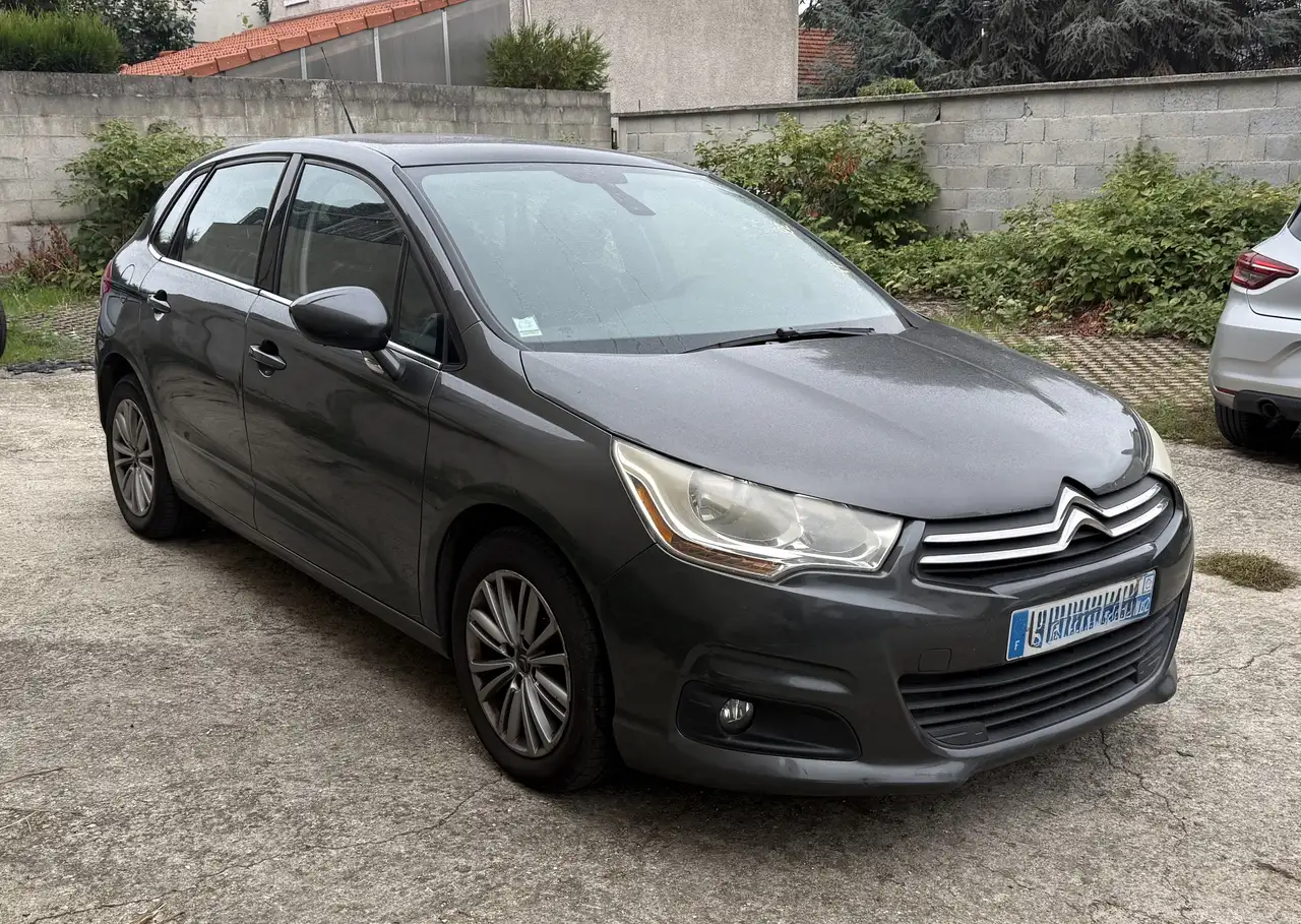 Citroen C4 Berline — photo 3
