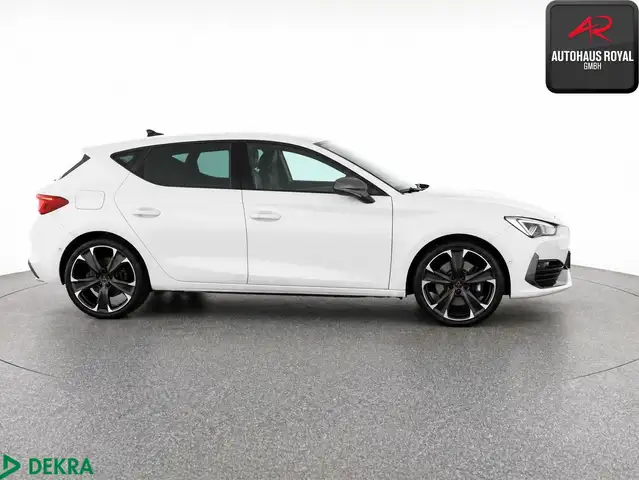 Cupra Leon view 6