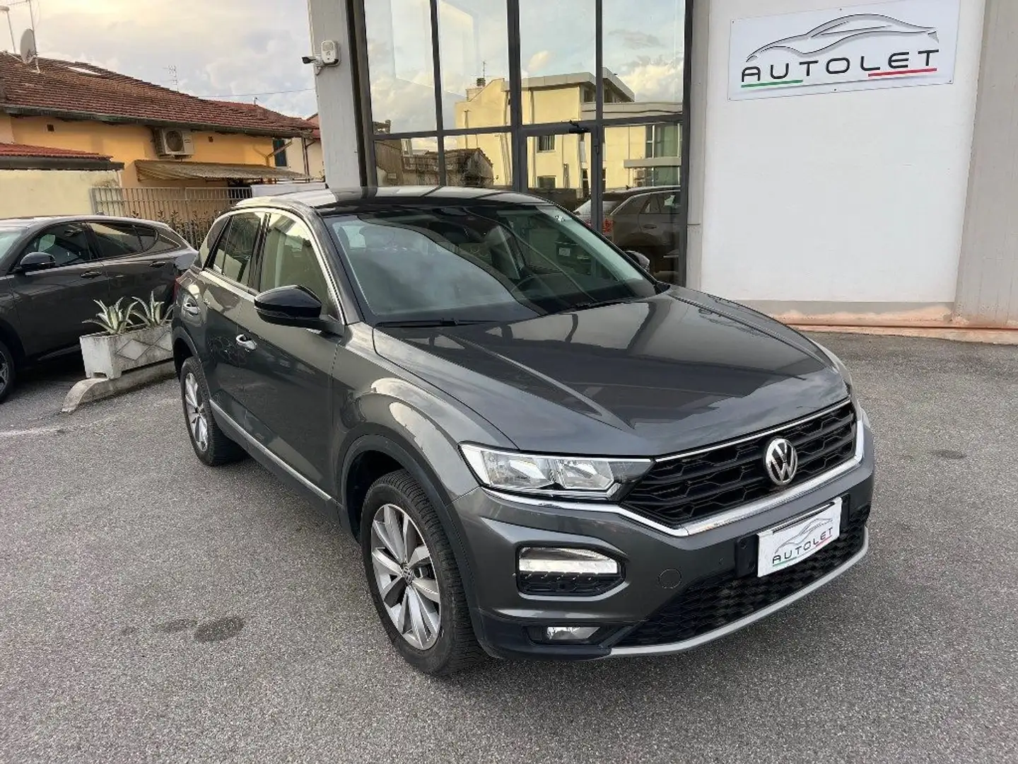 Volkswagen T-Roc 1.5 TSI ACT DSG Advanced BlueMotion Technology Grigio - 1