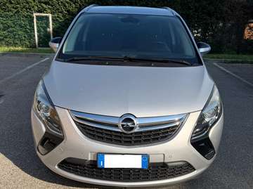 1.6 METANO - 7 POSTI - 12 MESI DI GARANZIA -