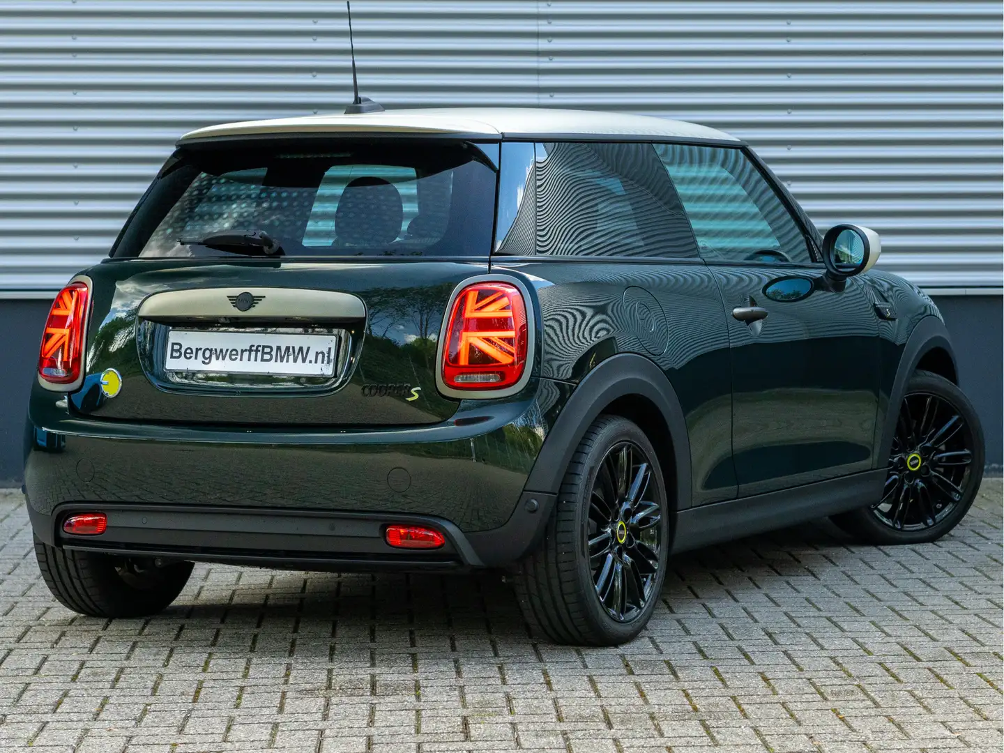 MINI Mini Electric - Resolute Edition - Camera - Comfor Зелений - 2