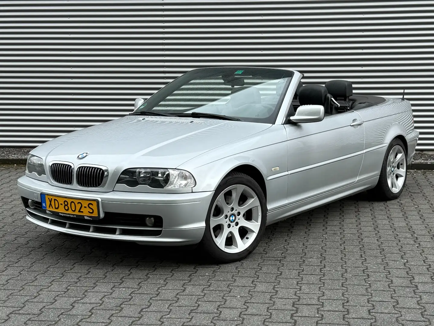 BMW 323 Cabriolet Argent - 1