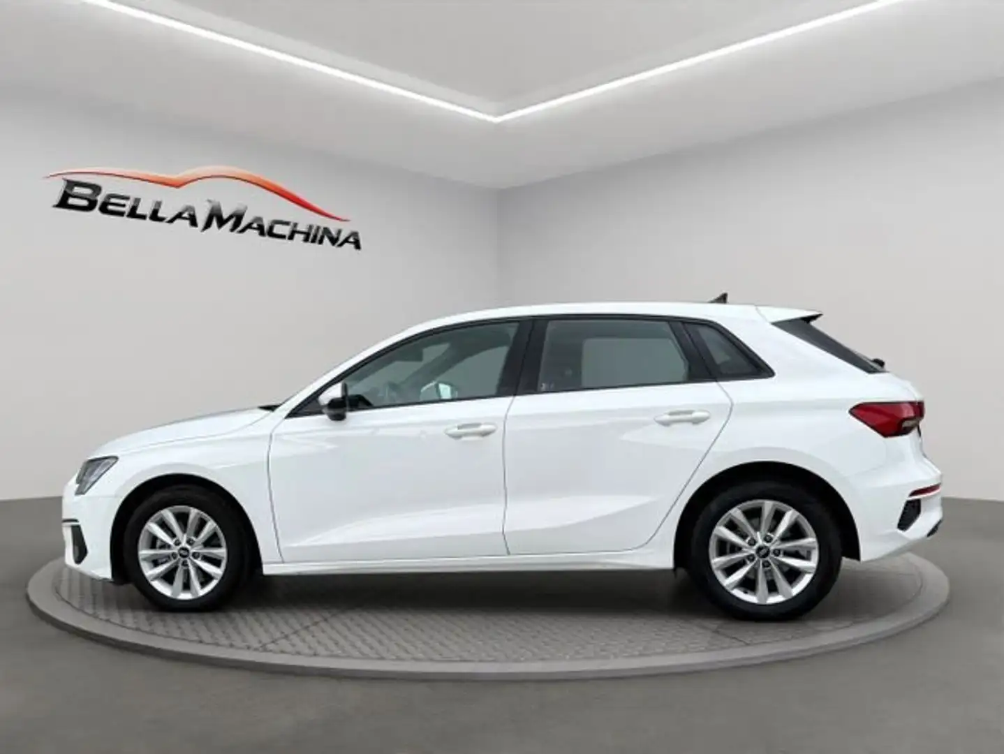 Audi A3 Sportback 35 TFSI 110kW (150CV) S tronic Blanco - 2
