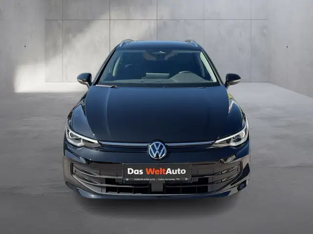 Volkswagen Golf view 8