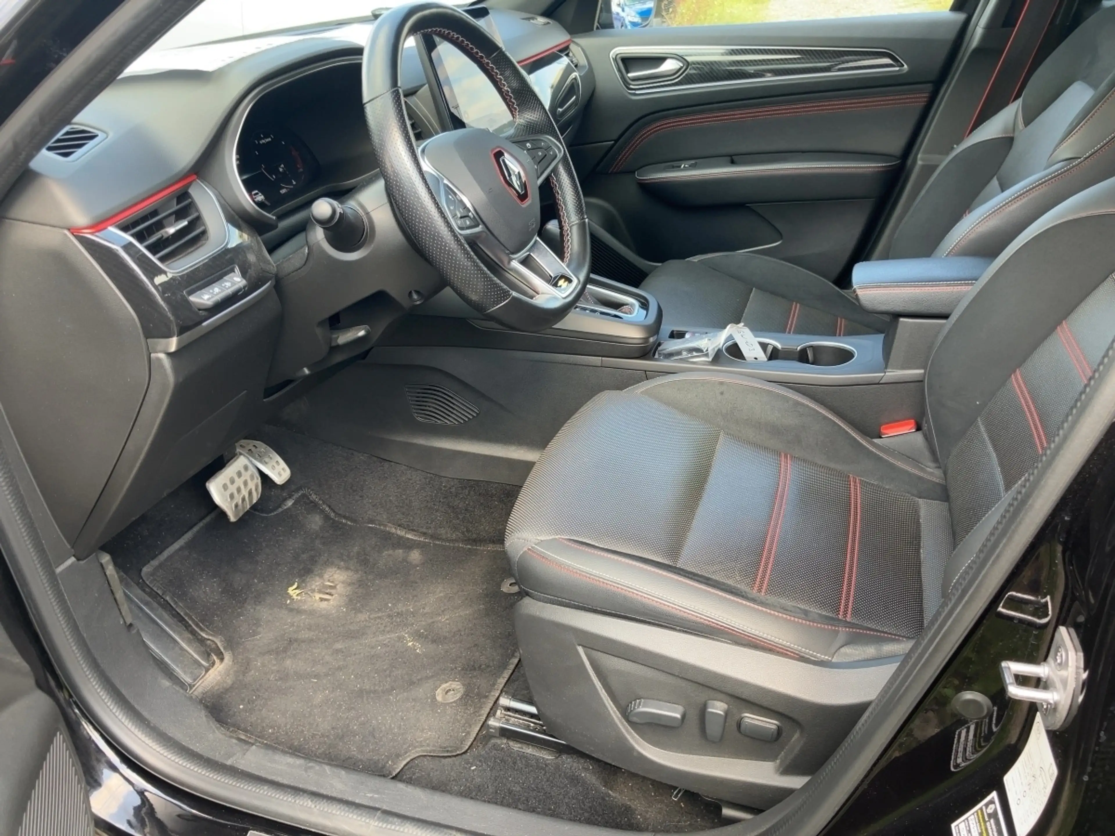Renault Arkana 1.3 TCe 160 R.S.Line AUTOMATIK — photo 12