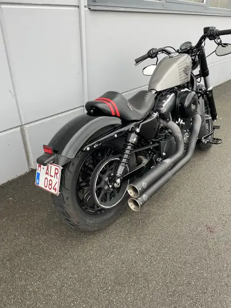 Harley-Davidson Sportster Forty Eight - foto 3