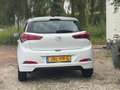 Hyundai i20 1.2 HP i-Motion Premium|Stoel-stuurverwarming| Blanc - thumbnail 4