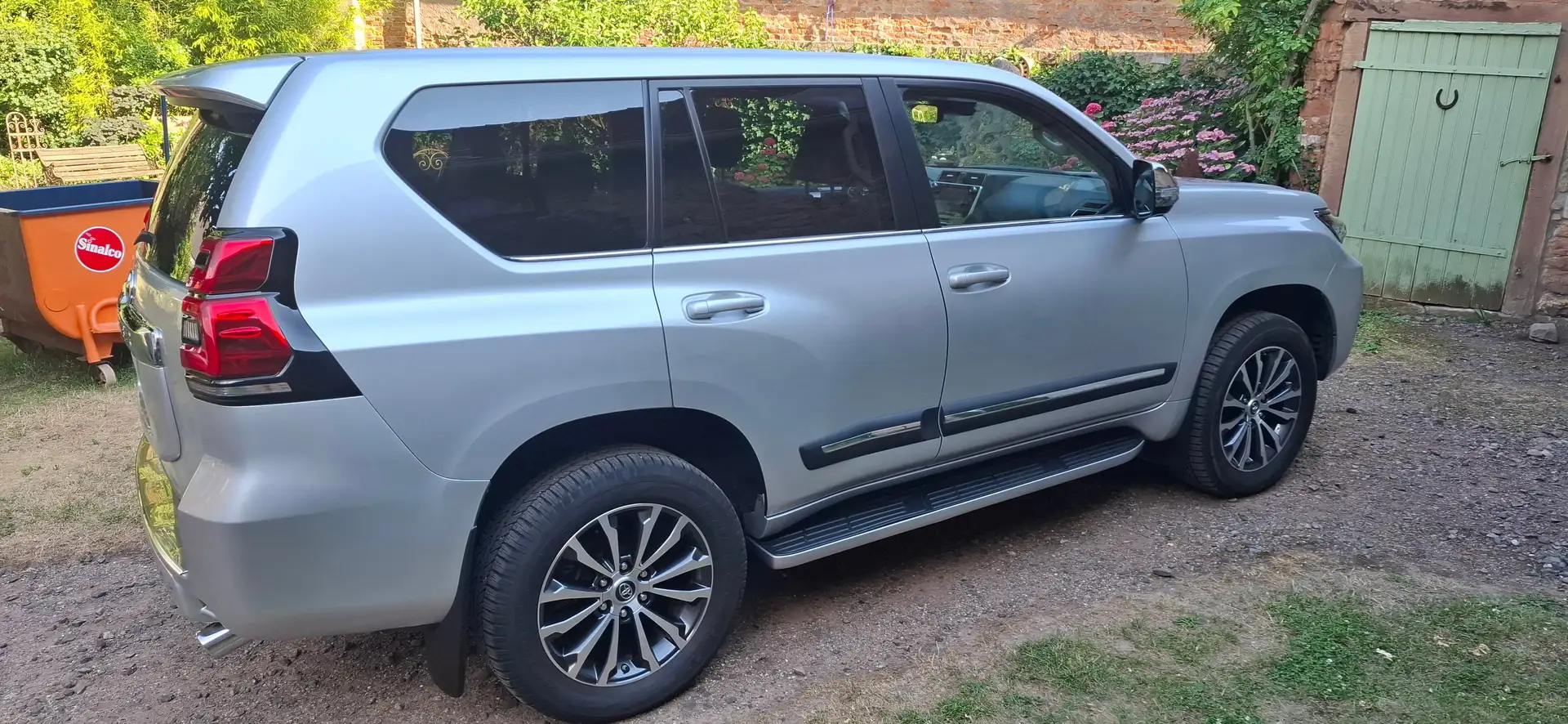 Toyota Land Cruiser 2.8 D-4D AUTOM. TEC 1.HAND! ORIGINAL 21 000 KM TOP Argent - 1