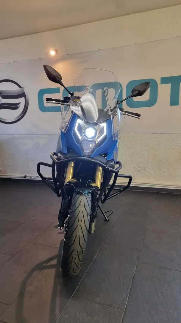 CF Moto 650 MT Modrá - 1