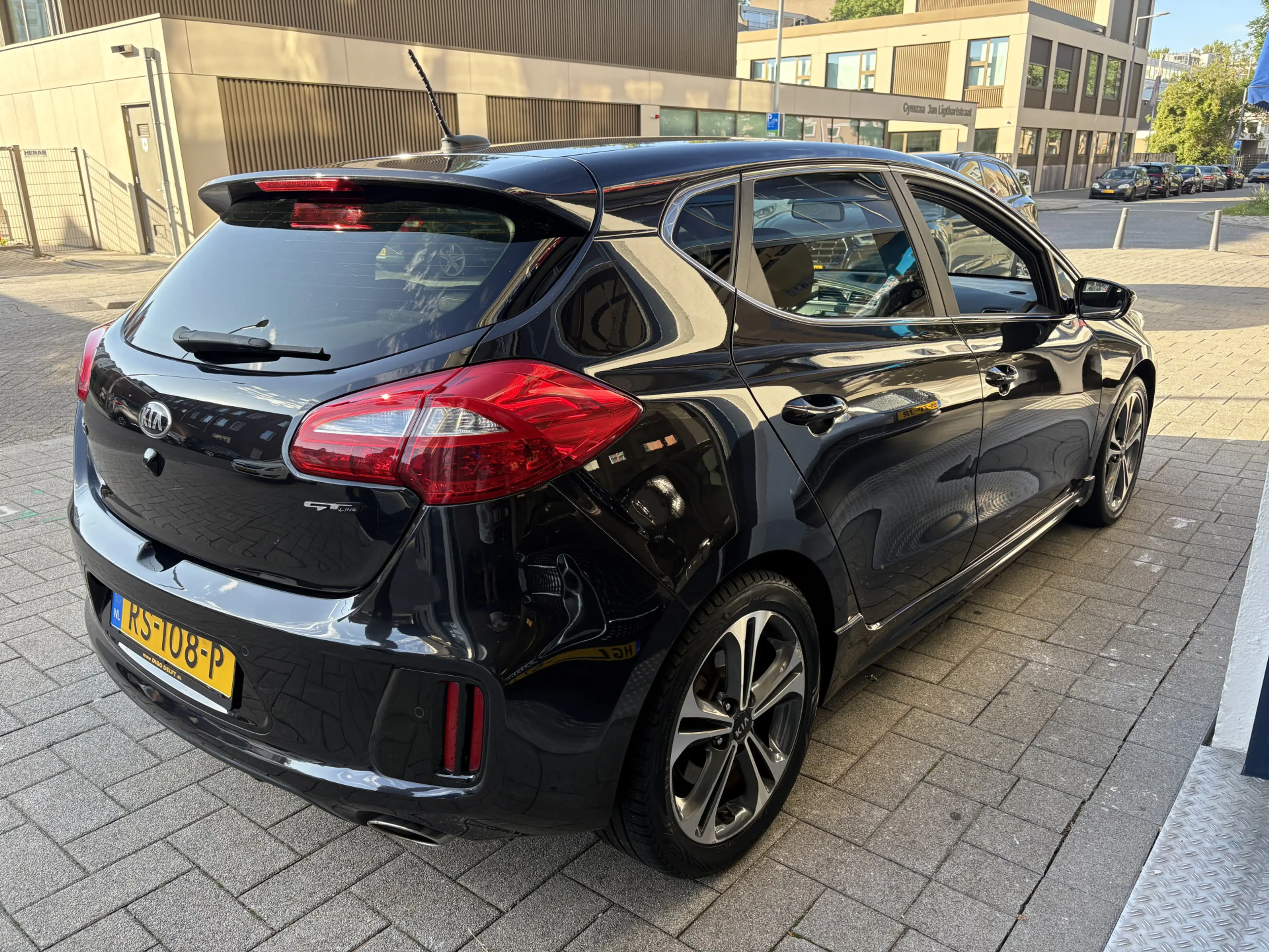 Kia Ceed / cee'd 1.6 CRDi . GT-Line. AUTOMAAT/CAMERA/CLIMA/NW APK — photo 5