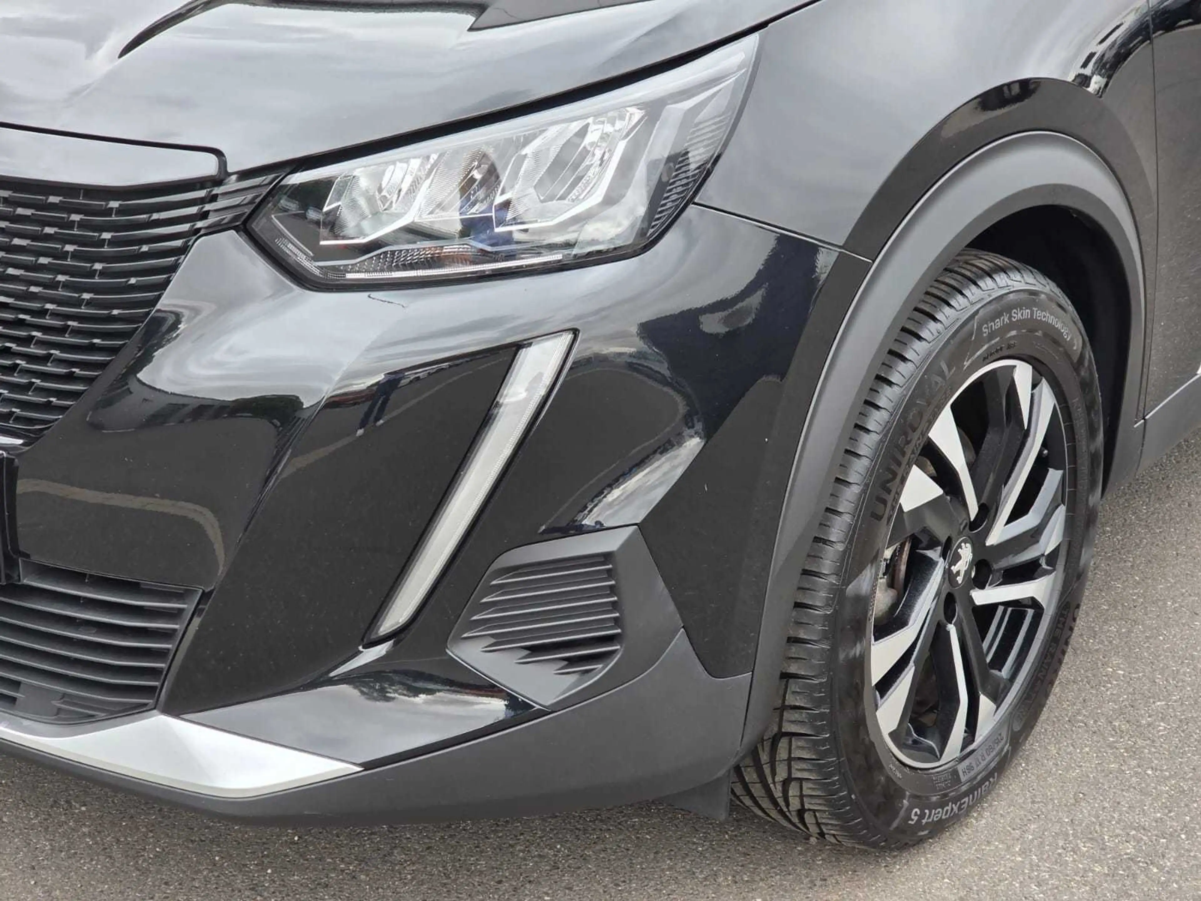 Peugeot e-2008 ALLURE PACK Sitzh.+Keyless+Mirrorin — photo 2