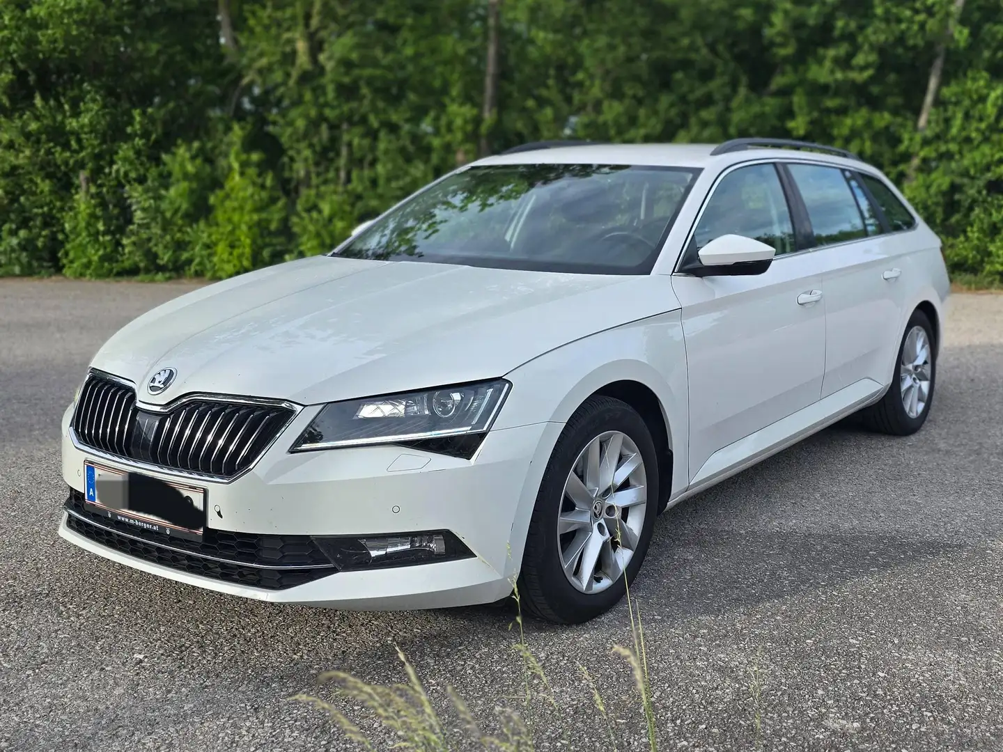 Skoda Superb Superb Kombi 1,4 TSI ACT Ambition DSG Weiß - 1