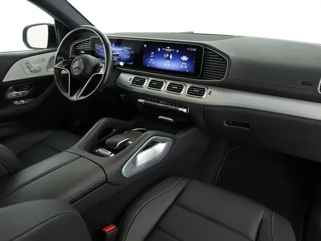 Mercedes-Benz 300 view 7