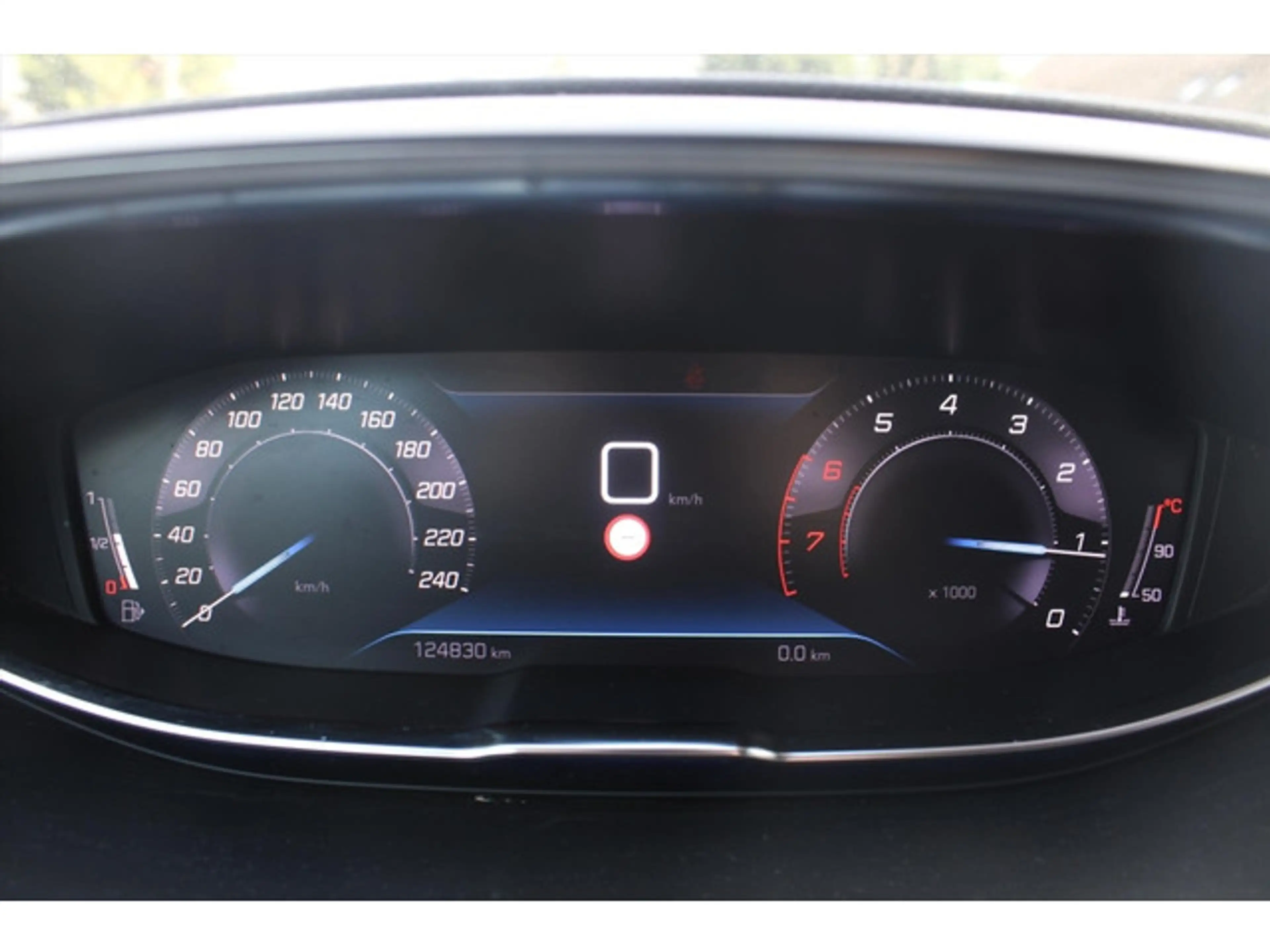 Peugeot 5008 1.2 PureTech *Allure* | Camera | Carplay | Stoelve — photo 12