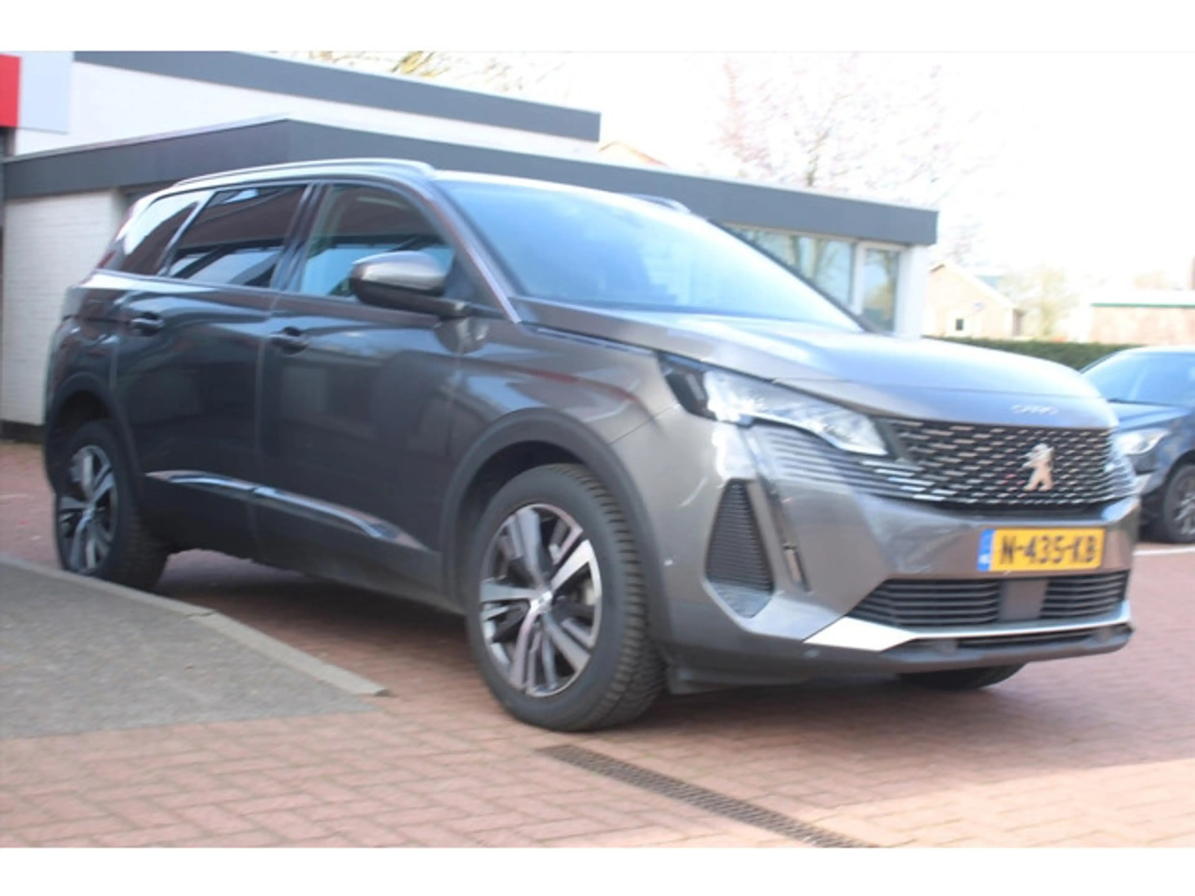 Peugeot 5008 1.2 PureTech *Allure* | Camera | Carplay | Stoelve — photo 6