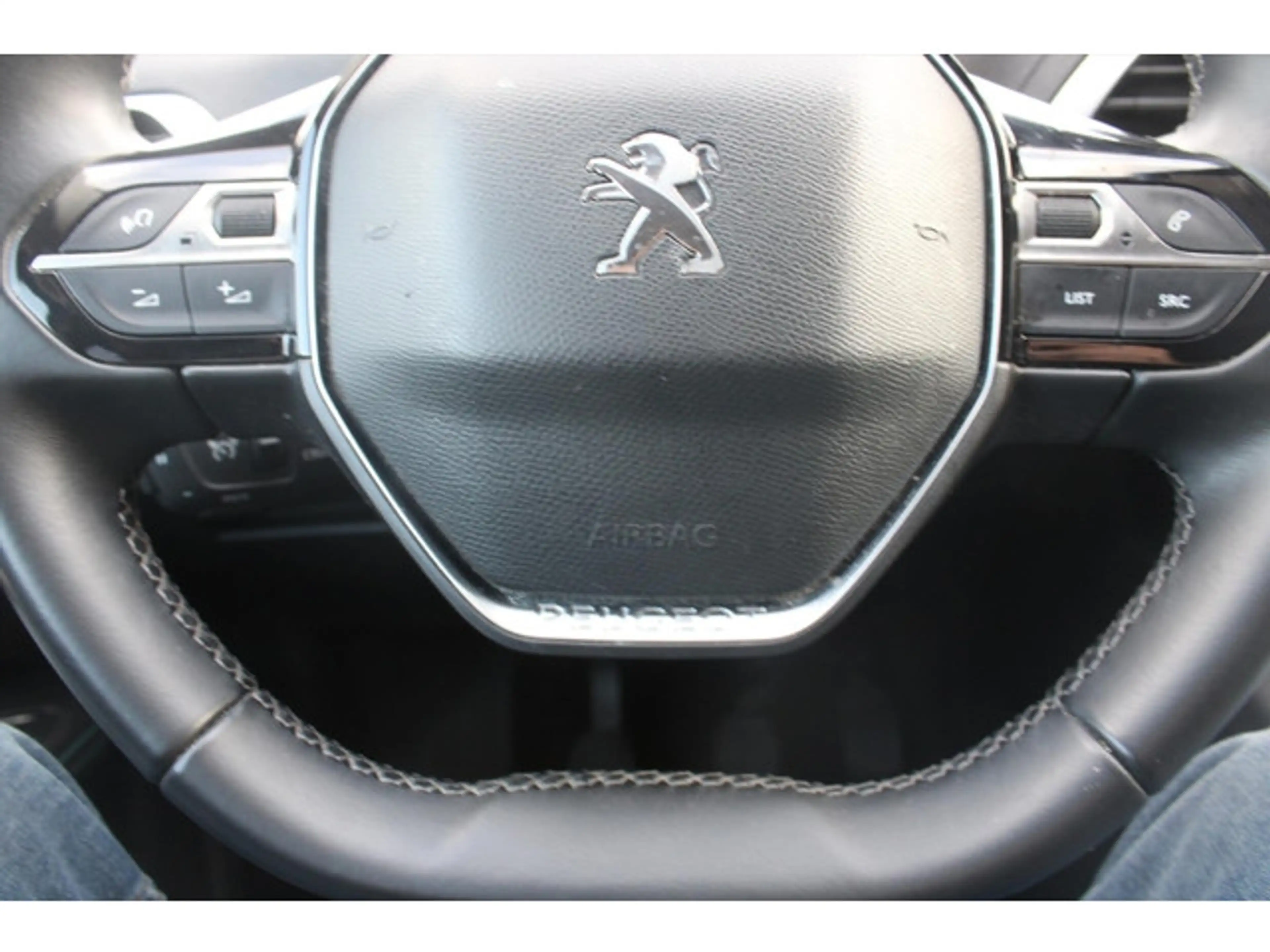 Peugeot 5008 1.2 PureTech *Allure* | Camera | Carplay | Stoelve — photo 14