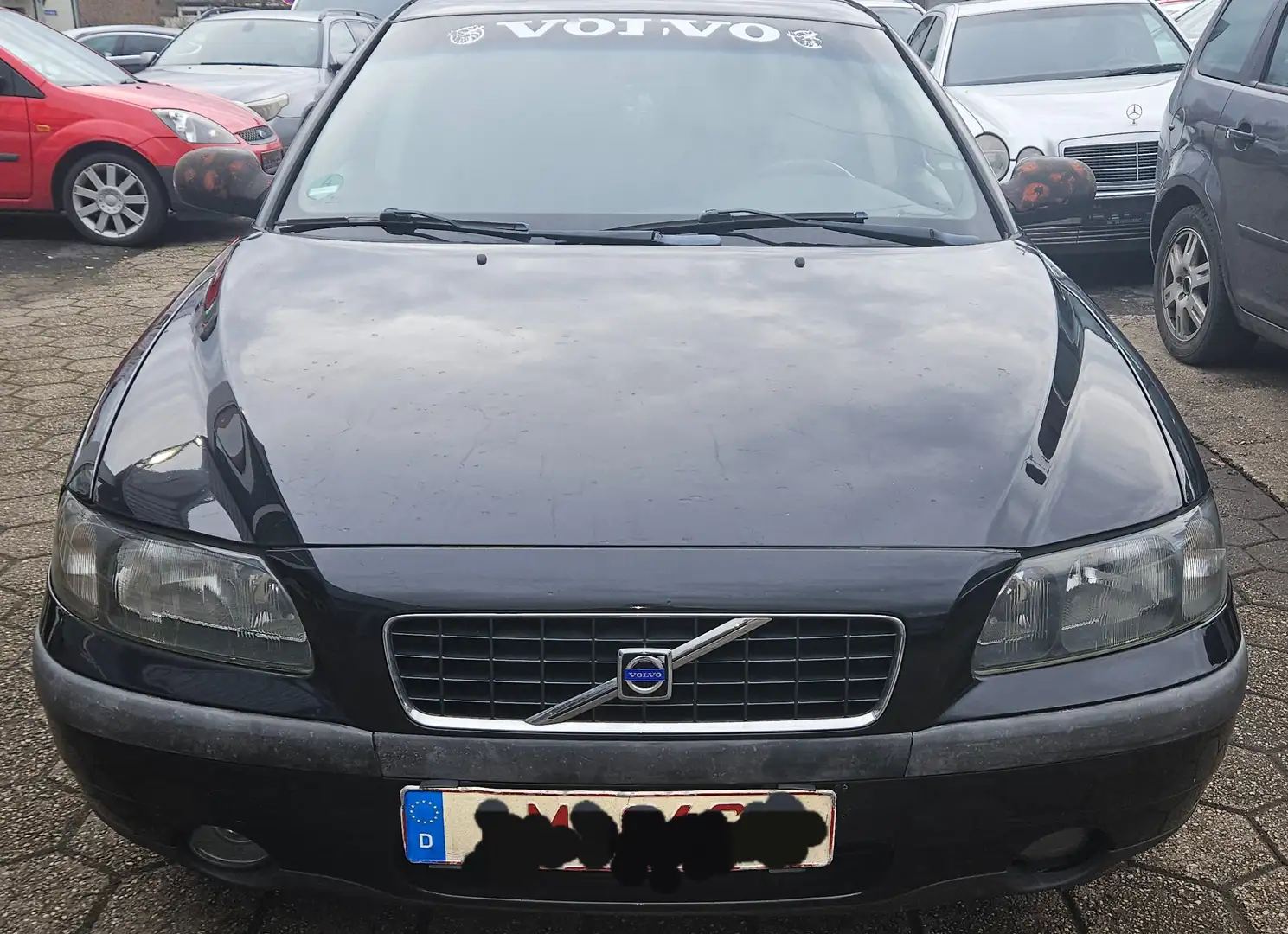 Volvo S60 2.4 Comfort Fekete - 1