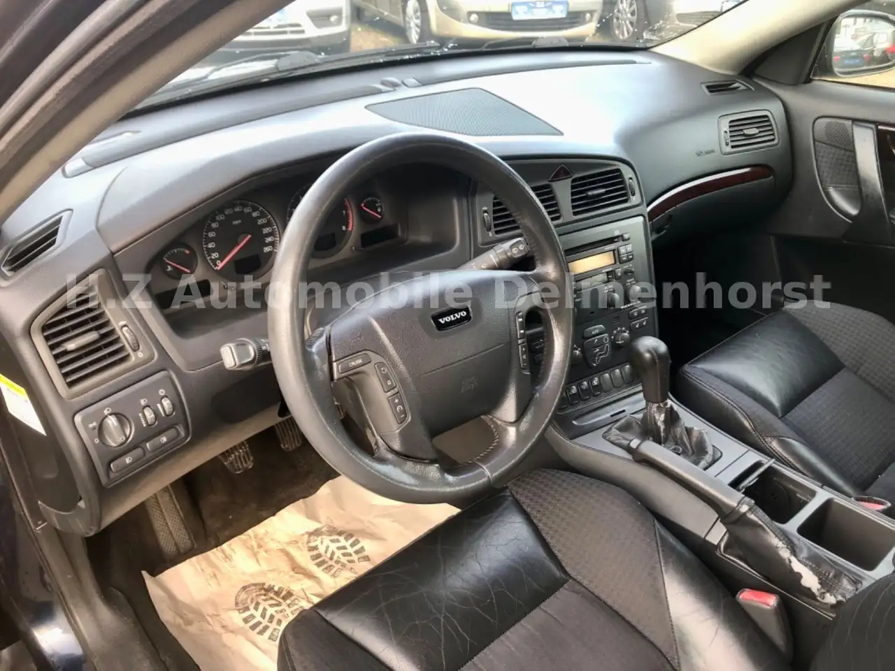 Volvo V70 Kombi 2.4L Benzin/ TÜV 11.2026 / Klima AHK, foto 12