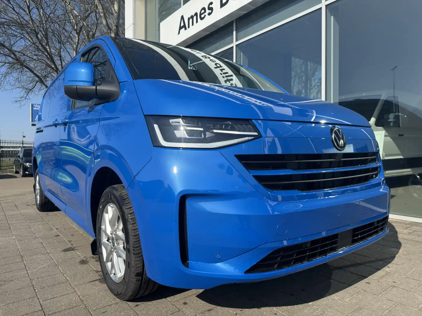 Volkswagen Transporter 2.0 TDI L2H1 30 170PK automaat Azul - 2