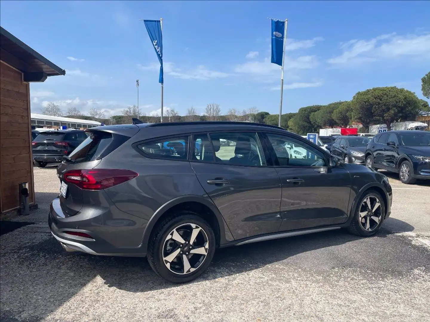 Ford Focus Active SW 1.5 ecoblue Design 120cv auto Grau - 2