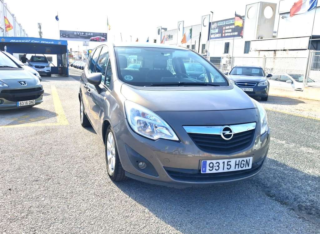 Opel Meriva 1.7CDTi Enjoy Aut. - foto 1