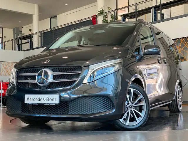 Mercedes-Benz V 220 d kompakt Edition MBUX Sthz ILS DTR AHK