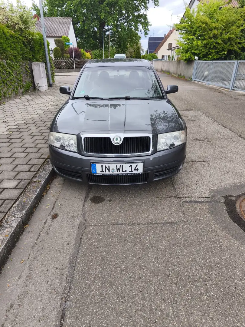 Skoda Superb 2.8 V6 Elegance - 1