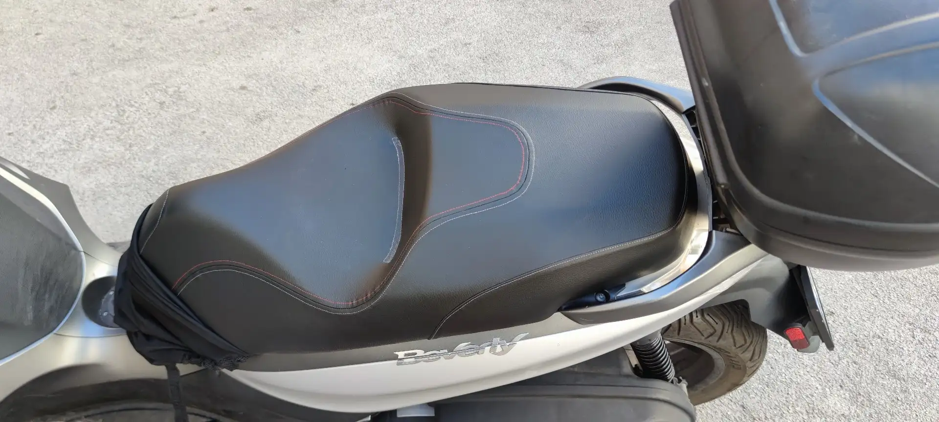 Piaggio Beverly 350 sport Серый - 1