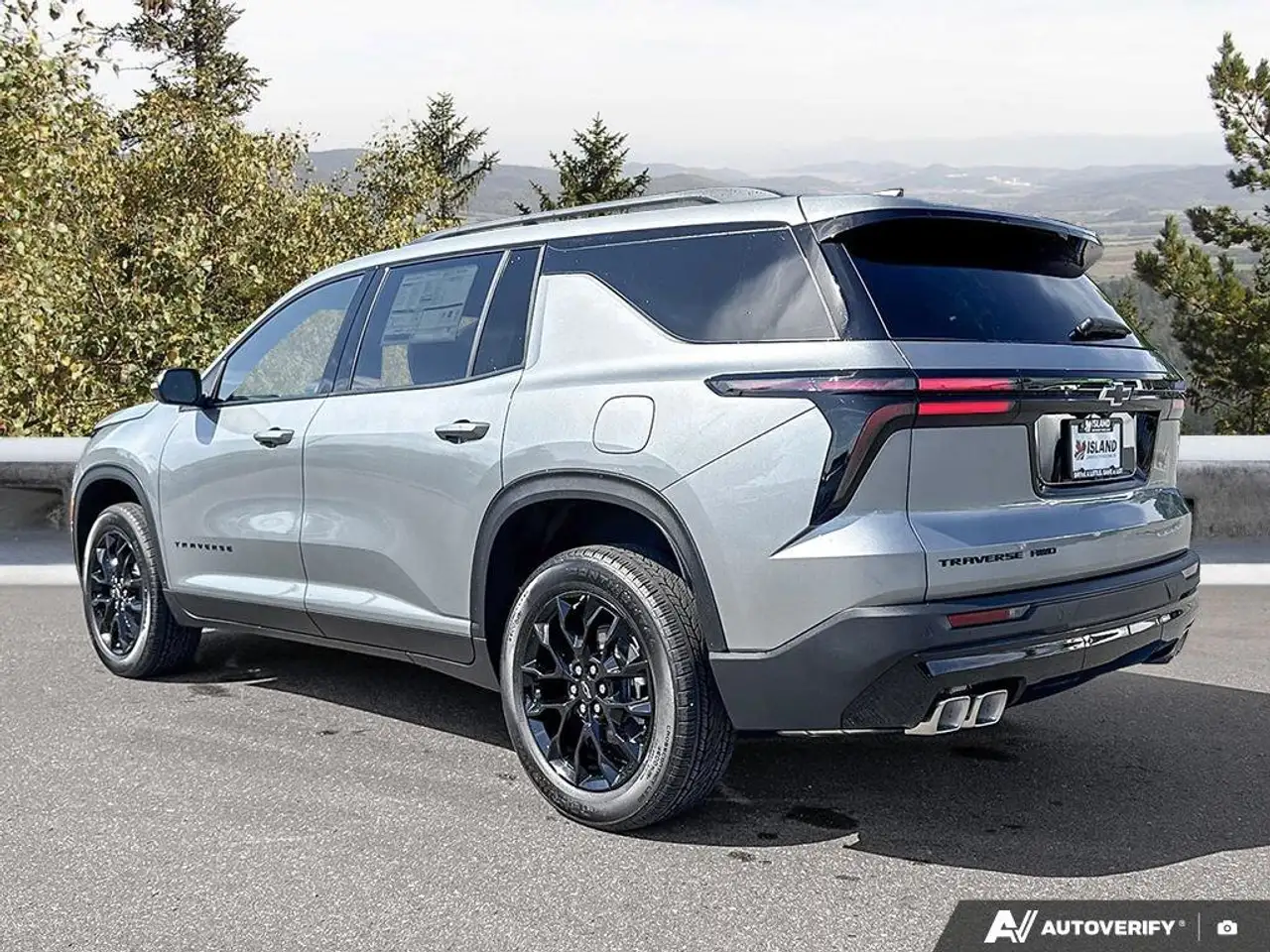 Chevrolet Traverse photo Chevrolet Traverse