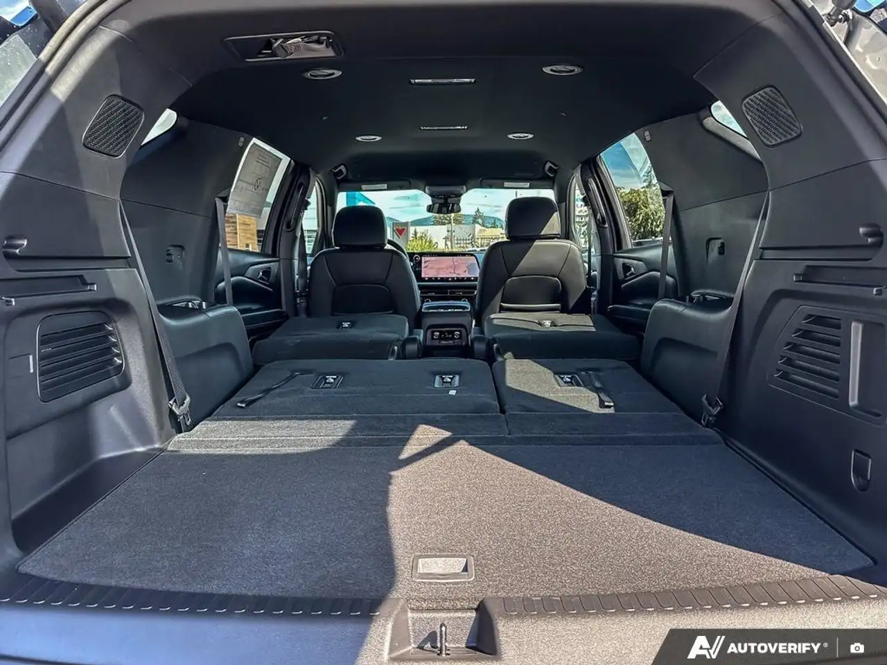 Chevrolet Traverse photo Chevrolet Traverse