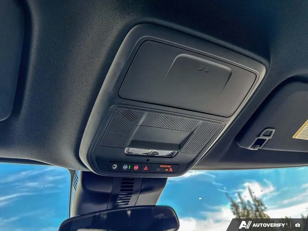 Chevrolet Traverse photo Chevrolet Traverse