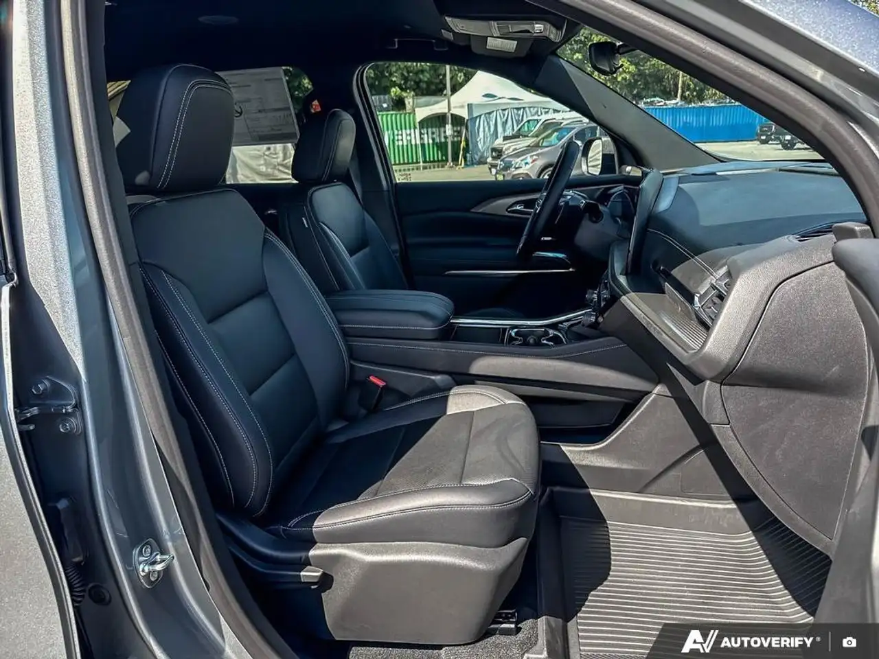 Chevrolet Traverse photo Chevrolet Traverse