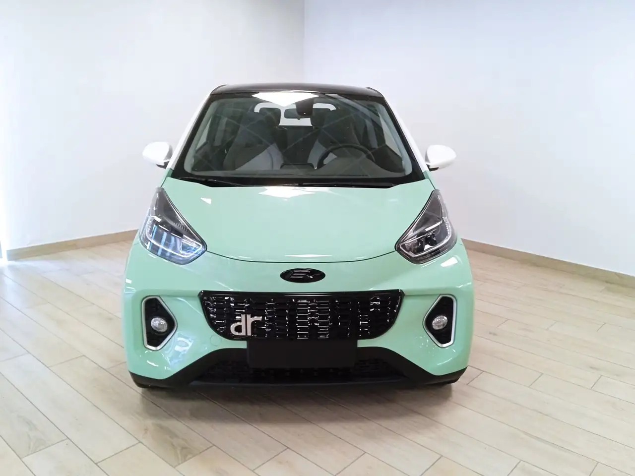 DR Automobiles DR1.0 2024