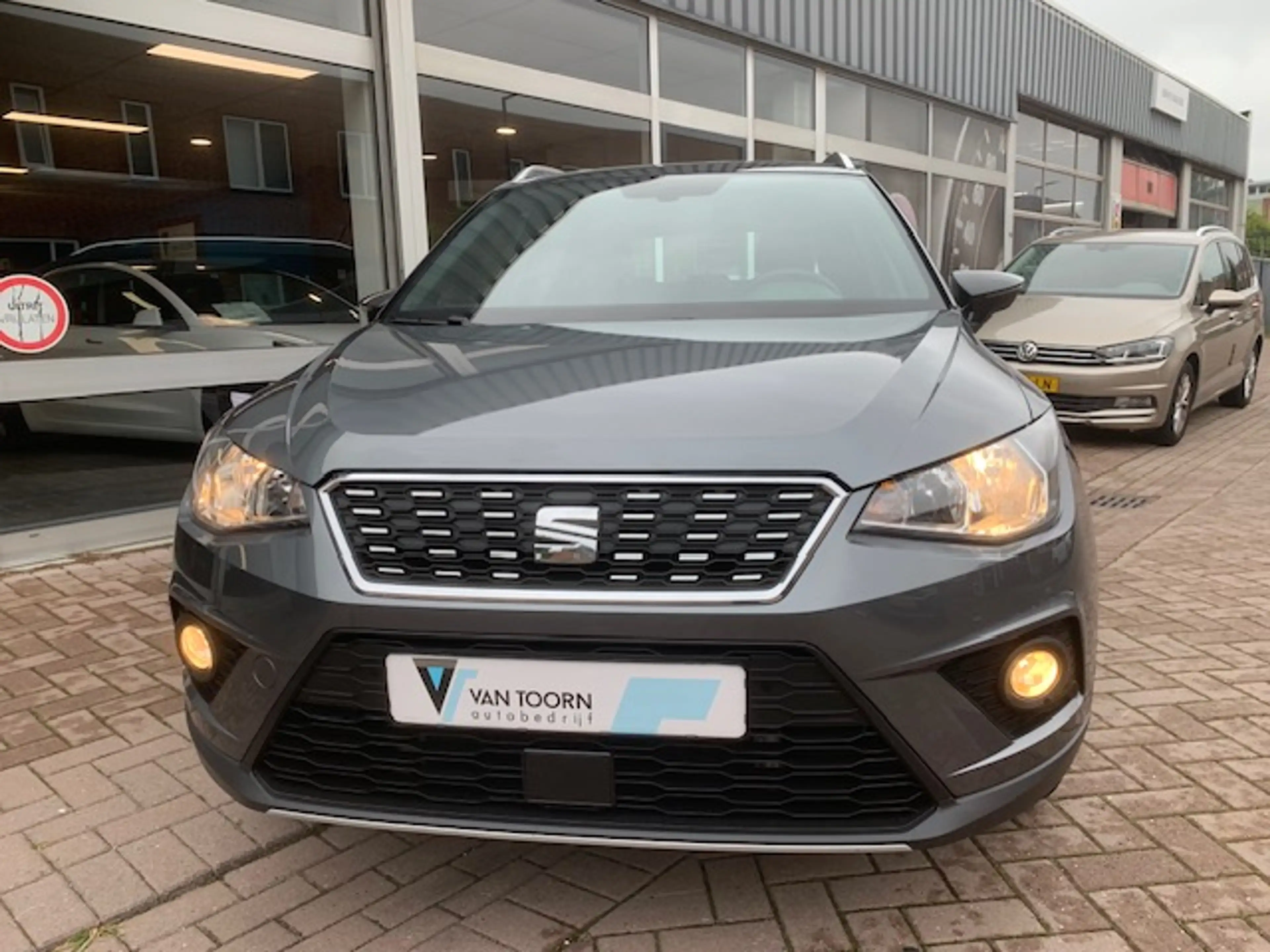 SEAT Arona 1.0 TSI Xcellence Launch Edition, automaat, 43200 — photo 2