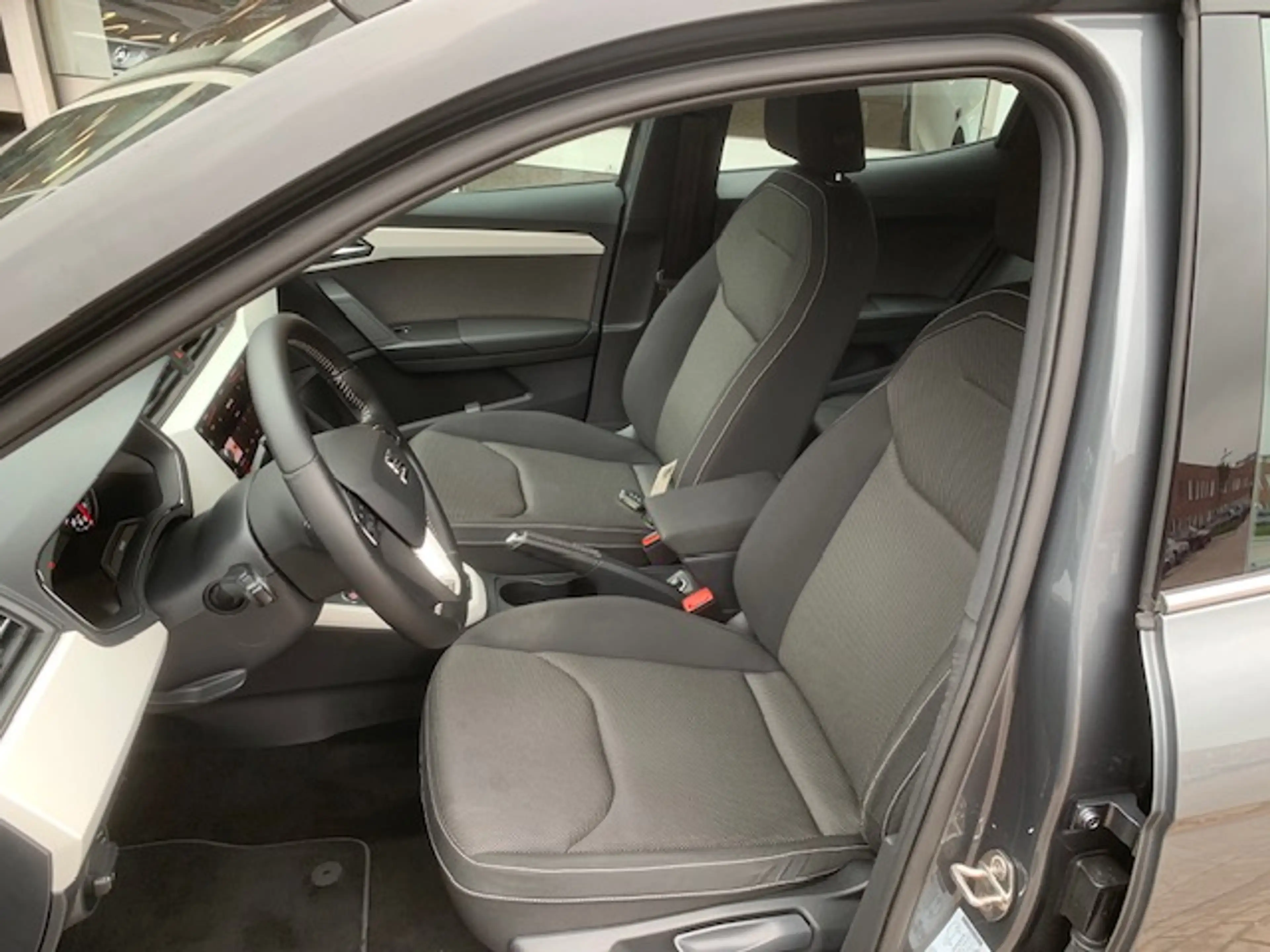 SEAT Arona 1.0 TSI Xcellence Launch Edition, automaat, 43200 — photo 5