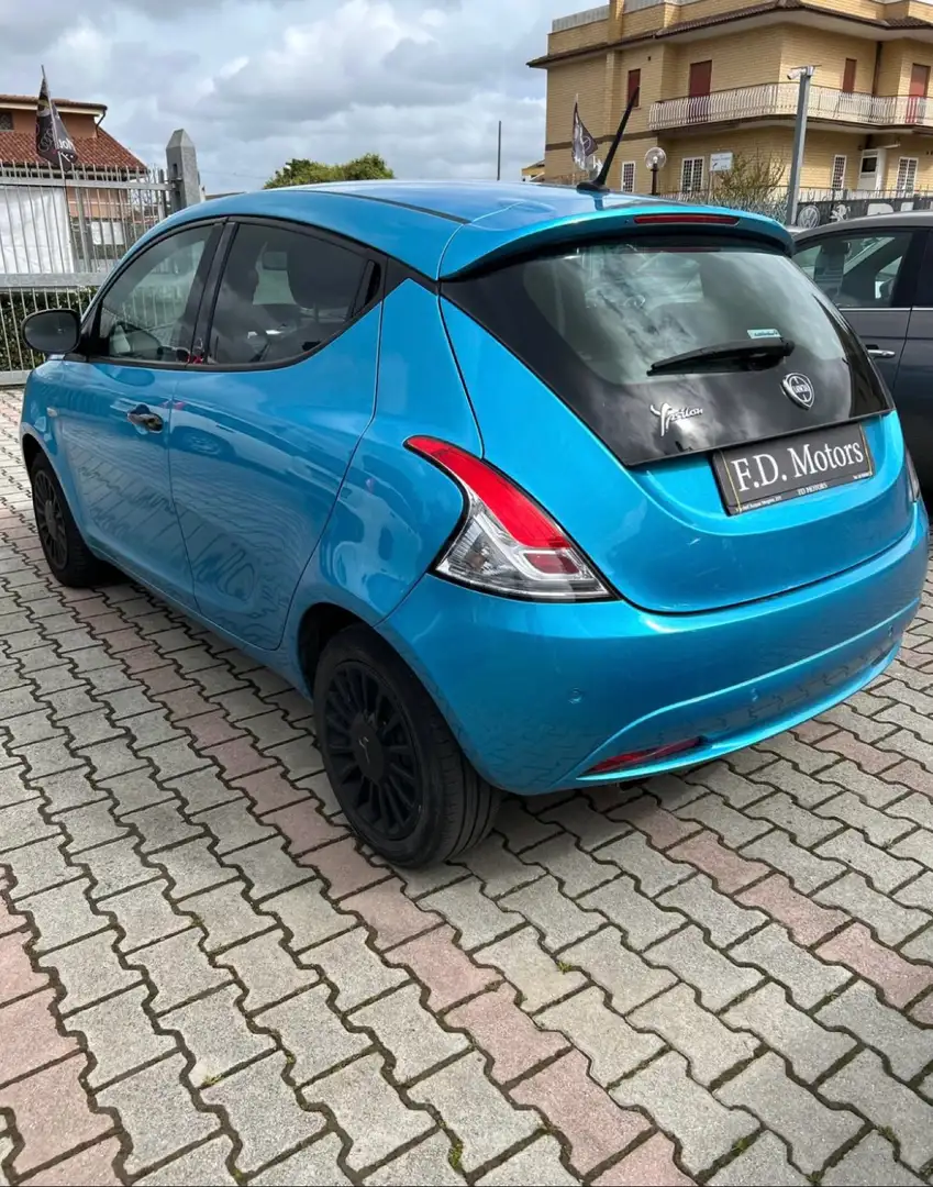 Lancia Ypsilon - 2
