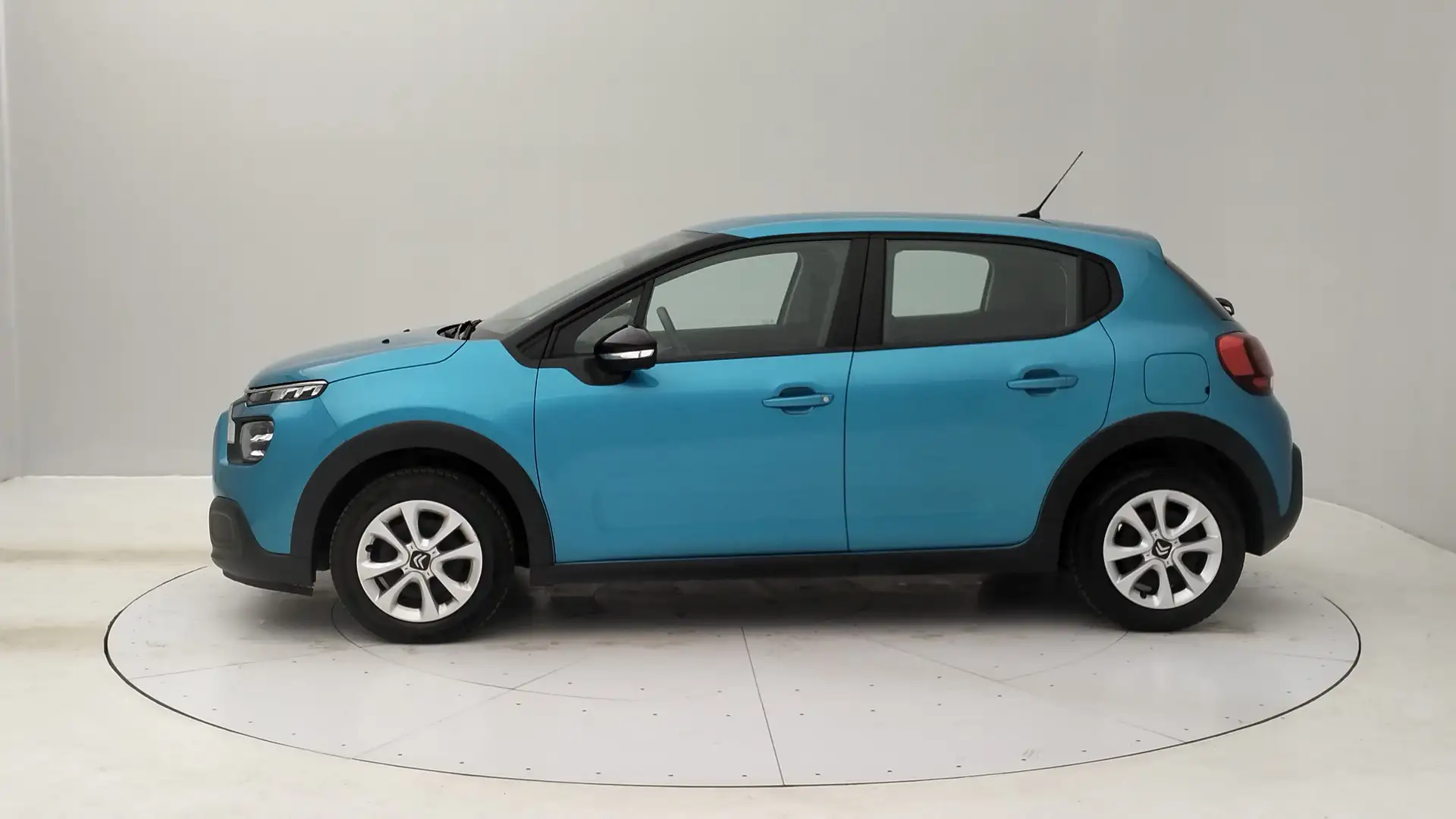 Citroen C3 1.2 PureTech Feel Blau - 2