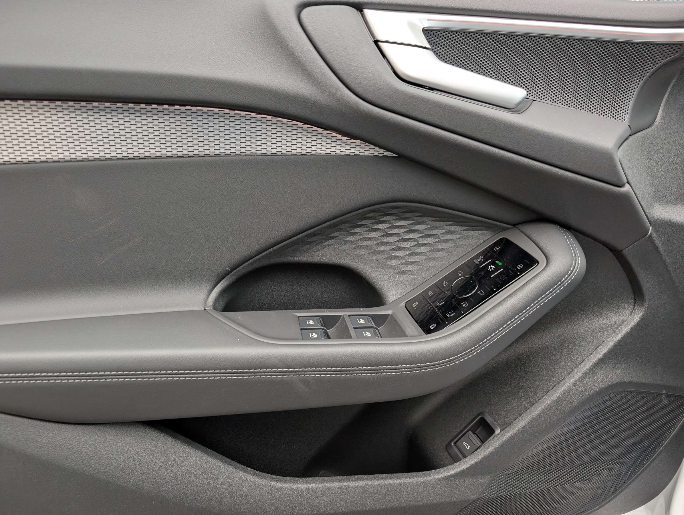 2025 Audi A5 Progressiv 2.0 TFSI quattro thumb 23
