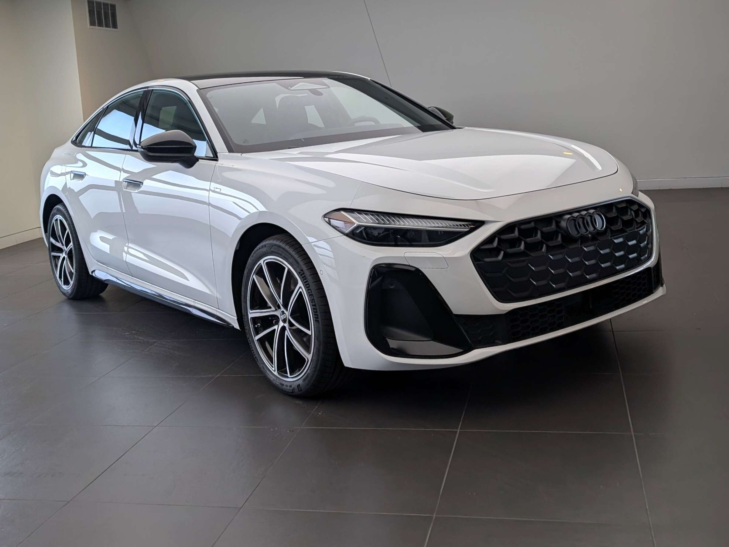 2025 Audi A5 Progressiv 2.0 TFSI quattro thumb 16