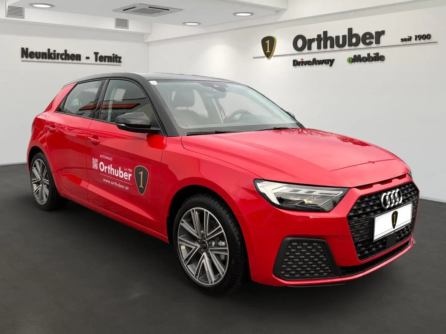 Audi A1 30 TFSI intense Rot - 2