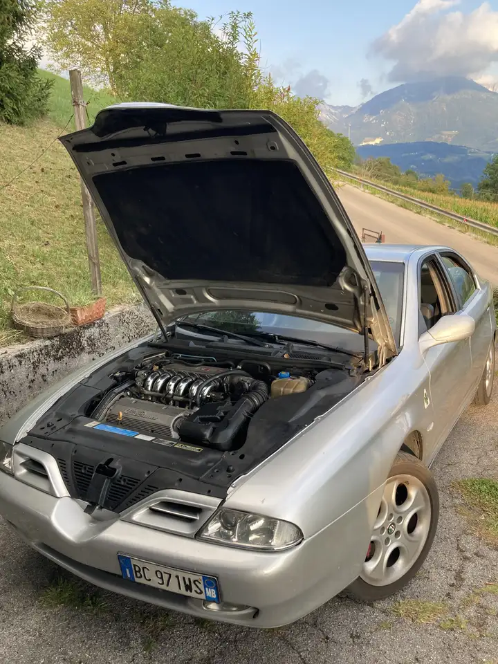 Alfa Romeo 166 3.0 V6 24V, foto 4