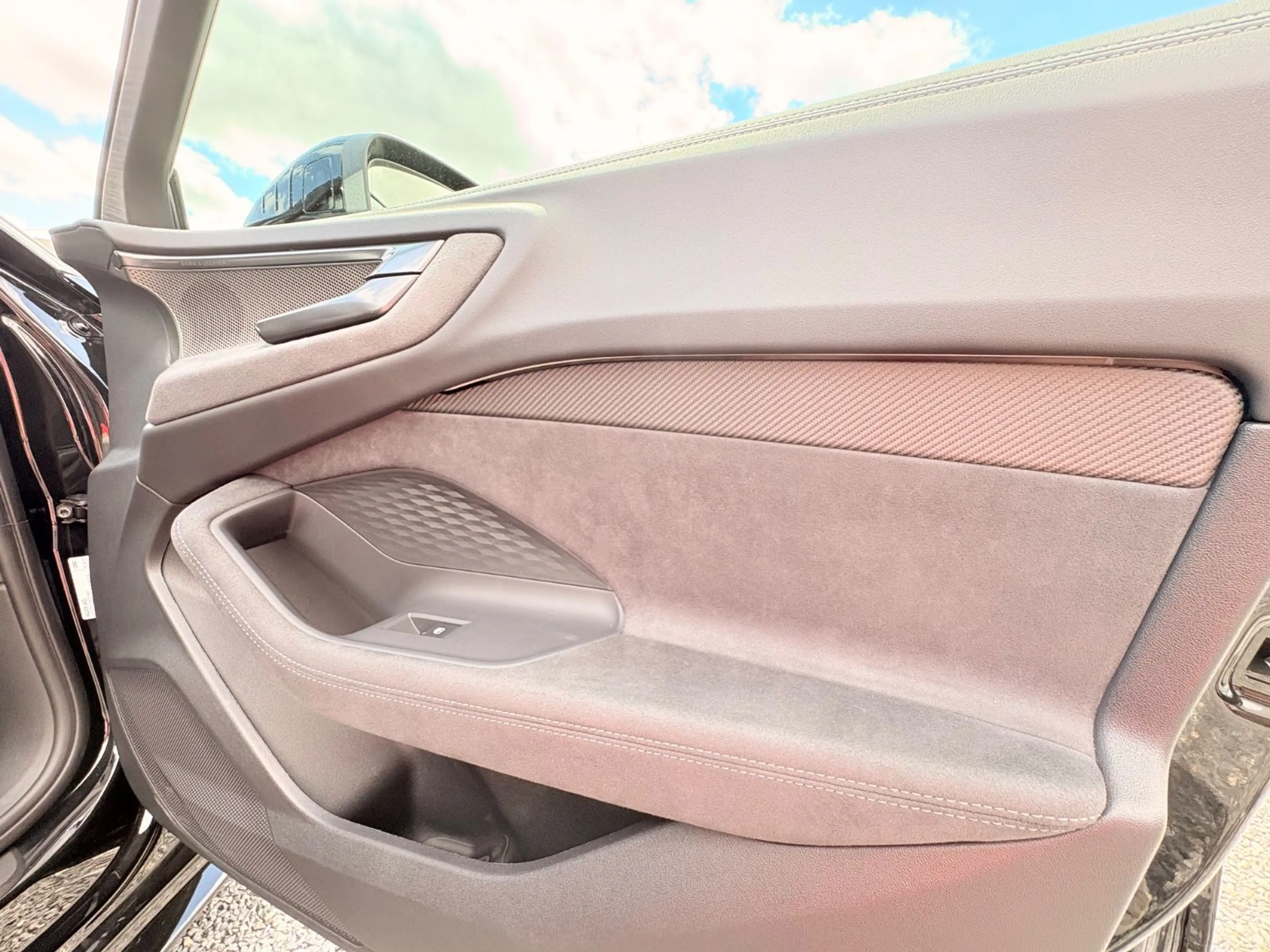 Audi S5 Avant TFSI quattro StHz PANO OLED B&O AHK — photo 29