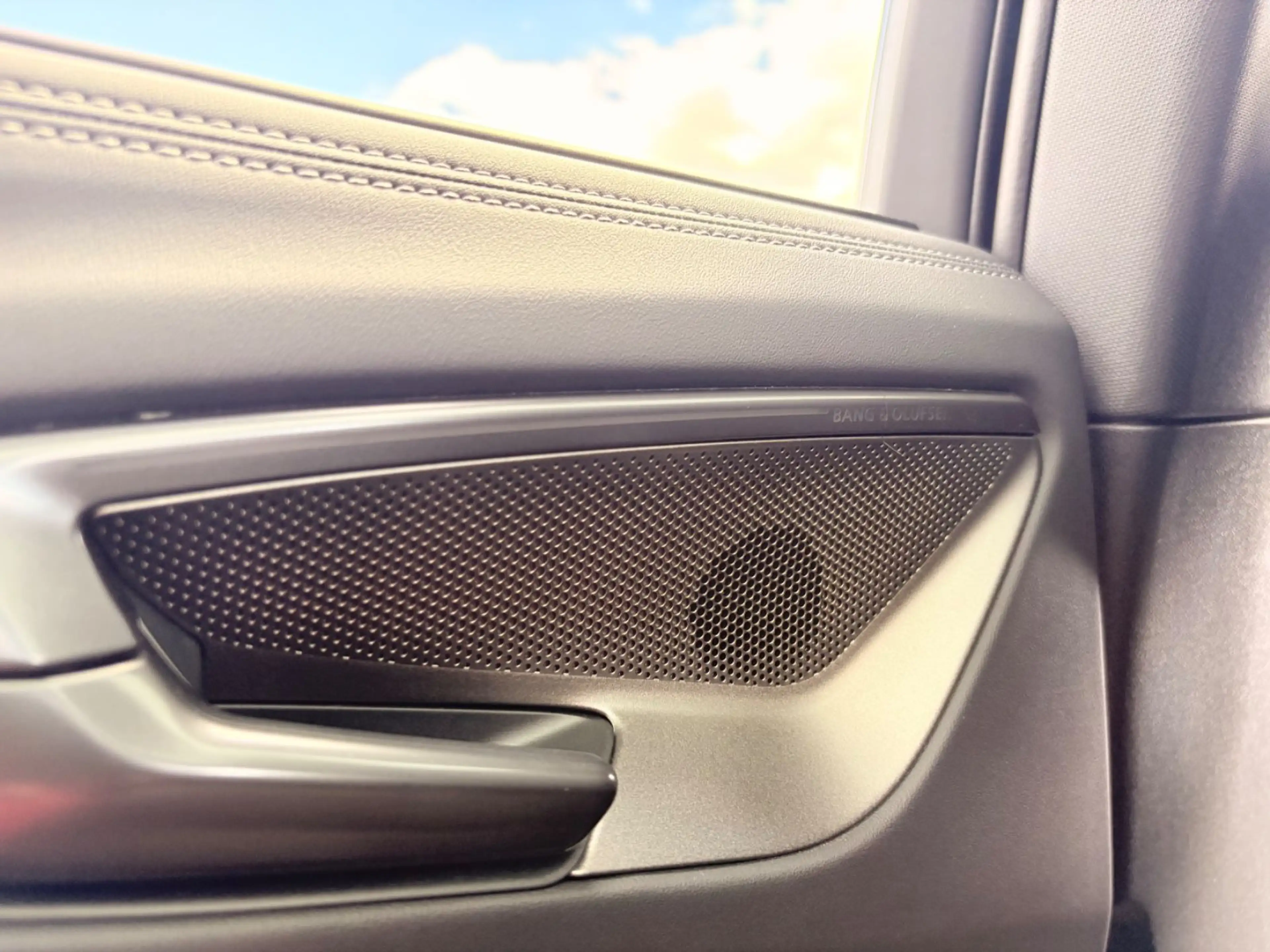 Audi S5 Avant TFSI quattro StHz PANO OLED B&O AHK — photo 35
