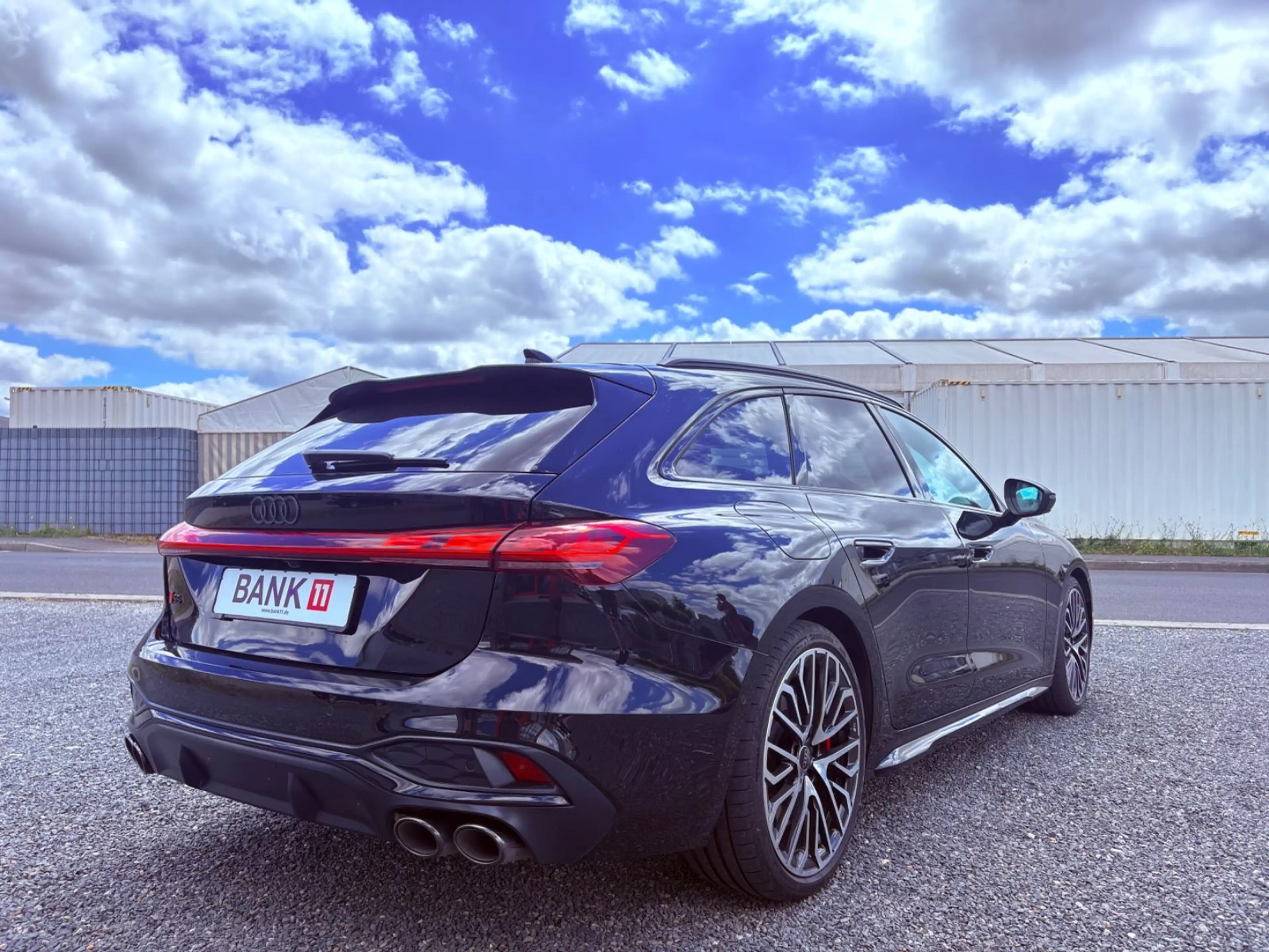 Audi S5 Avant TFSI quattro StHz PANO OLED B&O AHK — photo 5