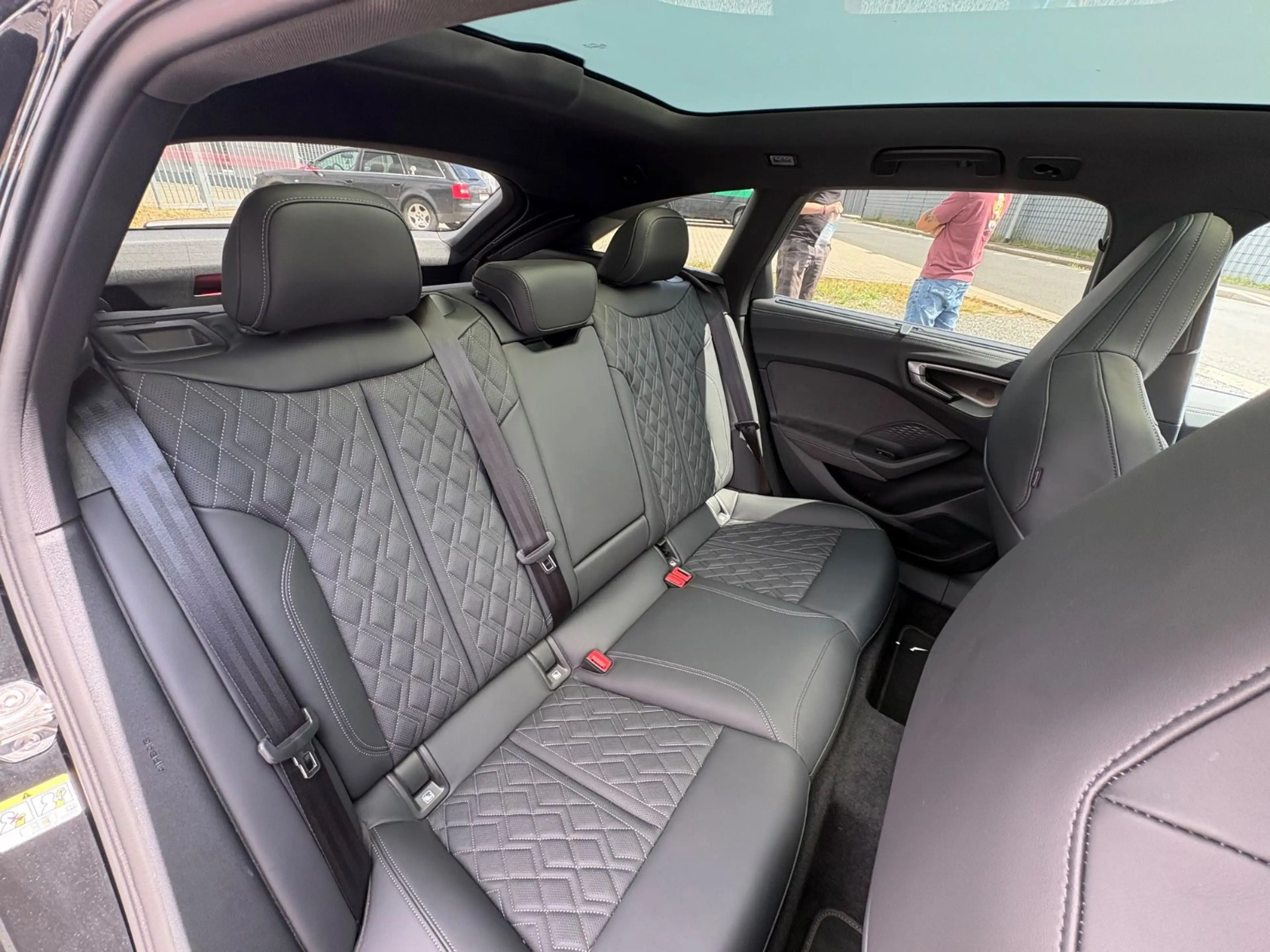Audi S5 Avant TFSI quattro StHz PANO OLED B&O AHK — photo 19