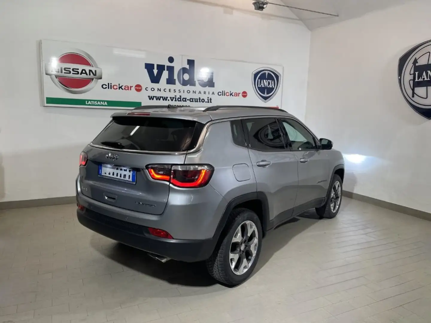 Jeep Compass 2.0 Mjt 4x4 aut. 4WD Limited  INFOT. PACK Grigio - 2