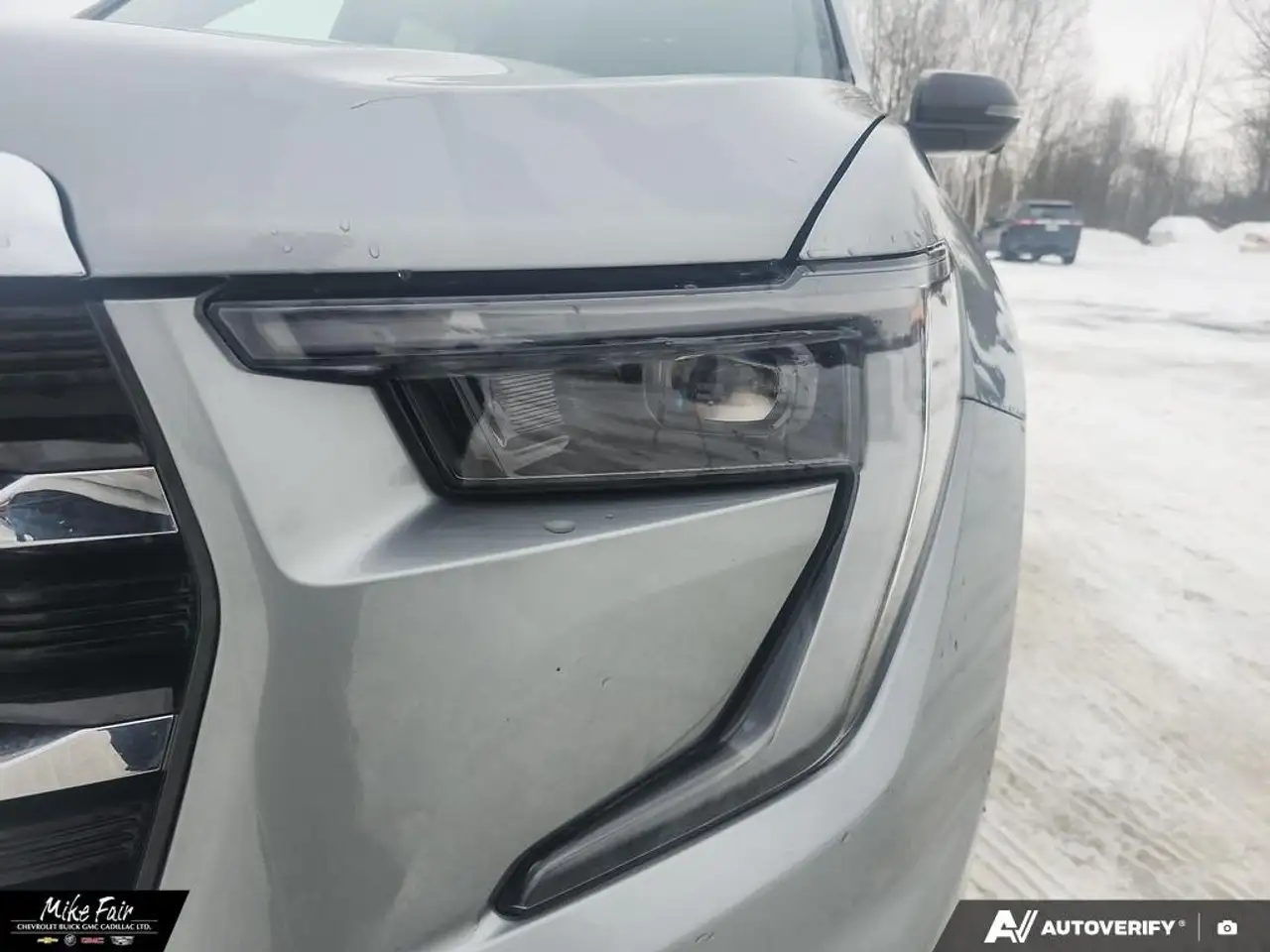 GMC Acadia снимка GMC Acadia