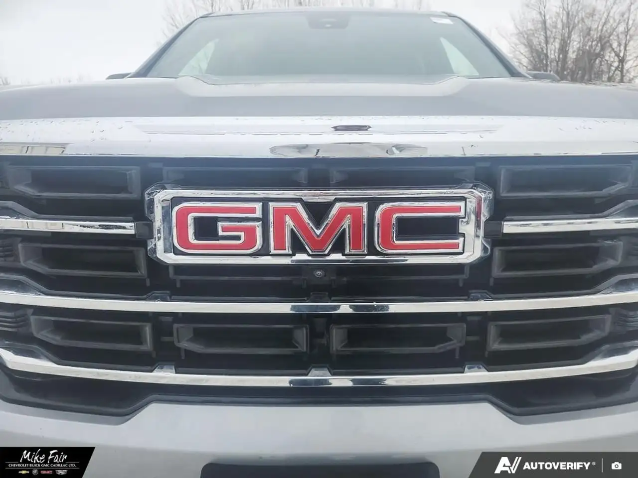 GMC Acadia снимка GMC Acadia