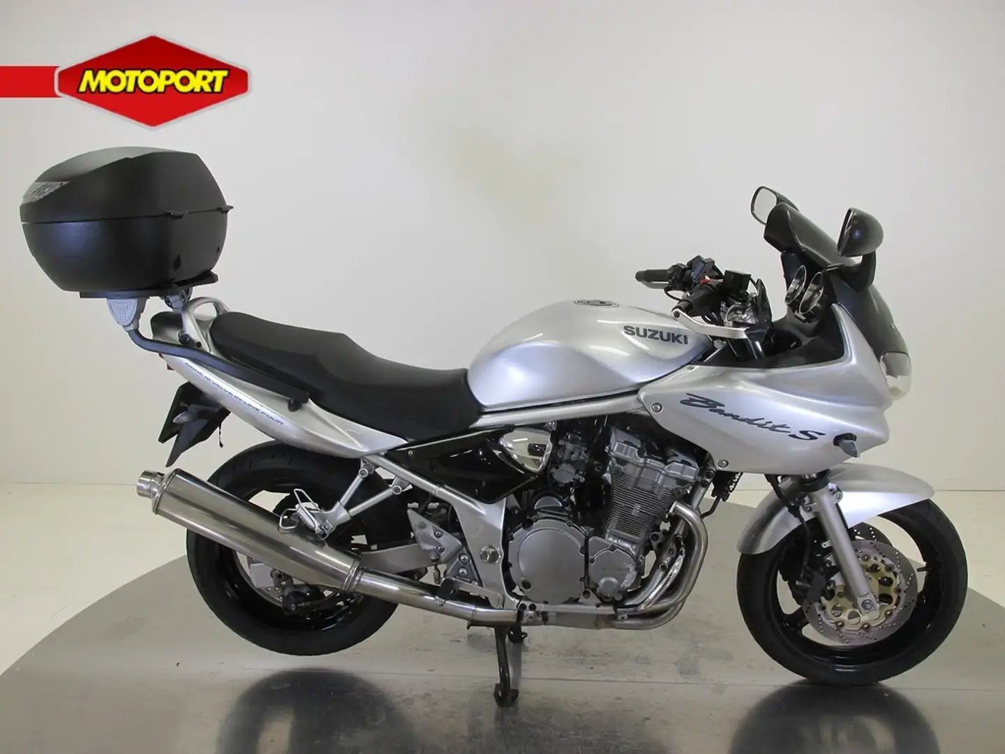 Suzuki GSF 600 N/S Bandit Zilver - 1