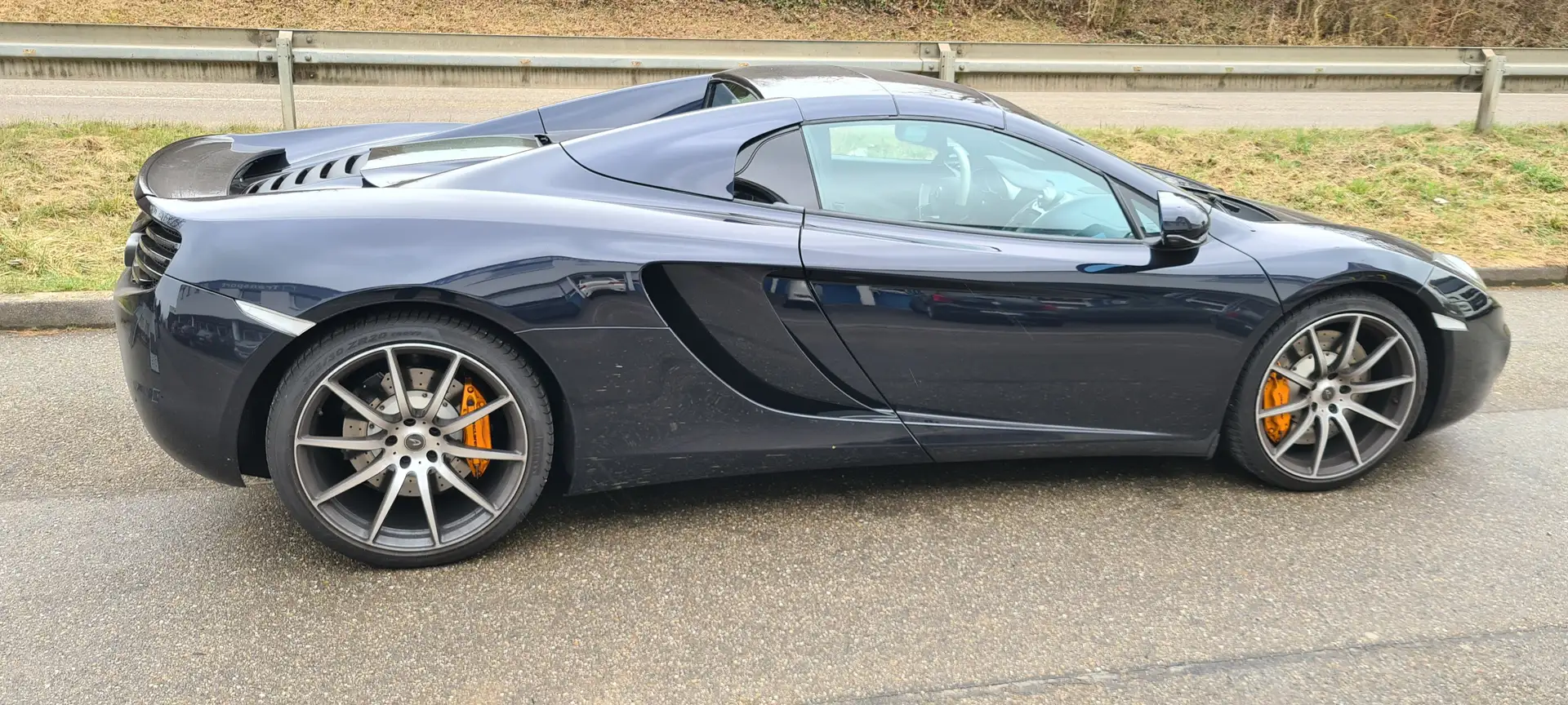 McLaren MP4-12C Spider Siyah - 2
